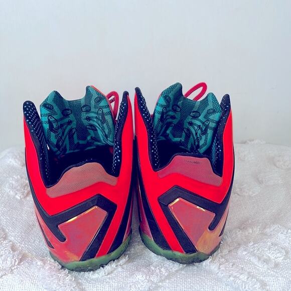 Nike LeBron 11 Elite Basketball Shoes size 13 - Picture 10 of 15
